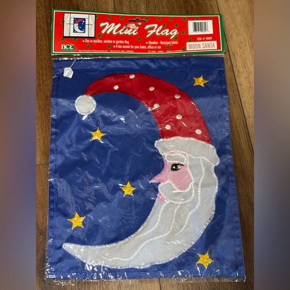 FLAG (MOON SANTA) - Picture 1 of 4